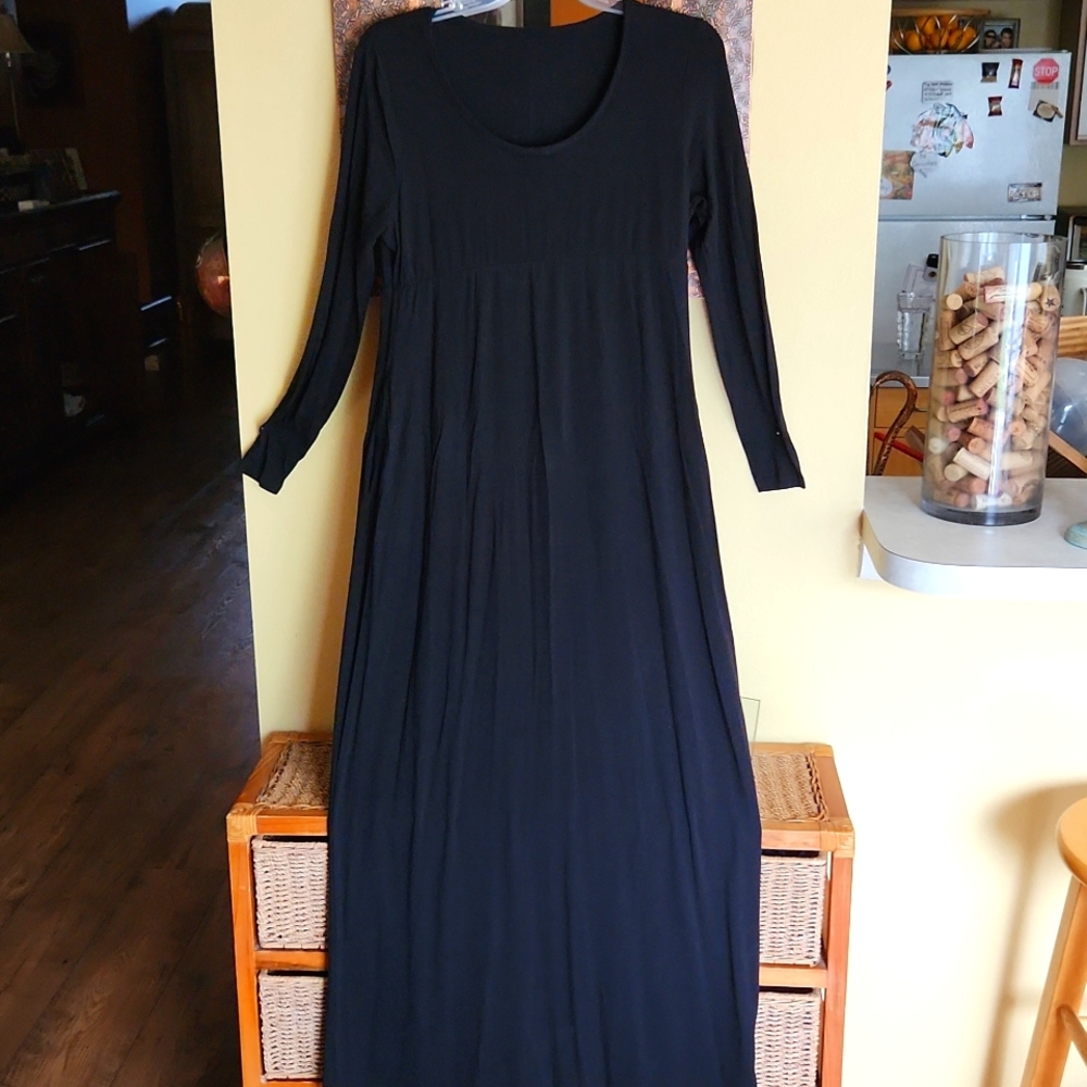 Long Sleeve Maxi Dress with Pockets